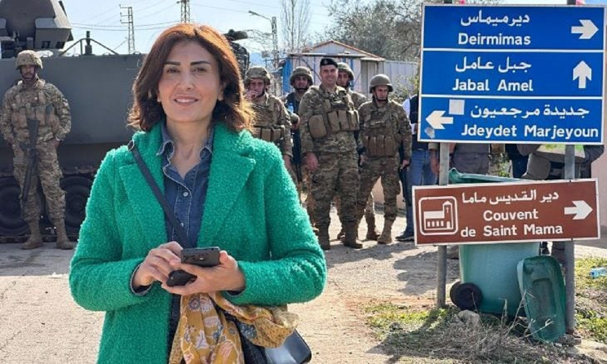 استشهاد الصحفية آمال خليل في استهداف إسرائيلي ببلدة الطيري جنوبي لبنان